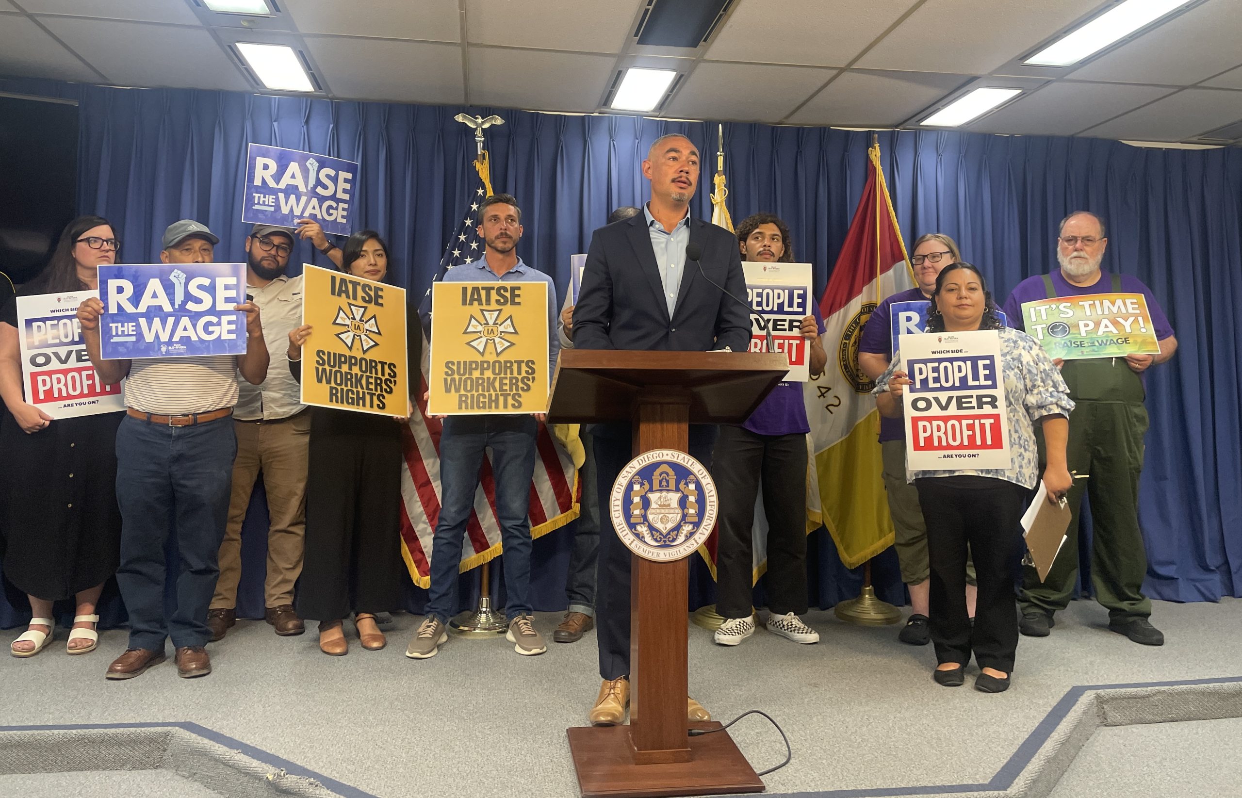 Council committee kills Elo-Rivera proposal to tax short-term vacation rentals