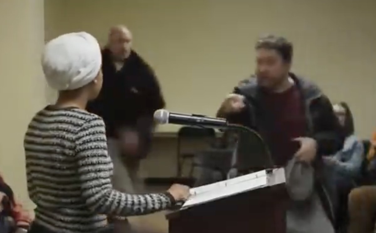 BREAKING: Rep. Ilhan Omar rushed, sprayed by man at town hall event in Minneapolis